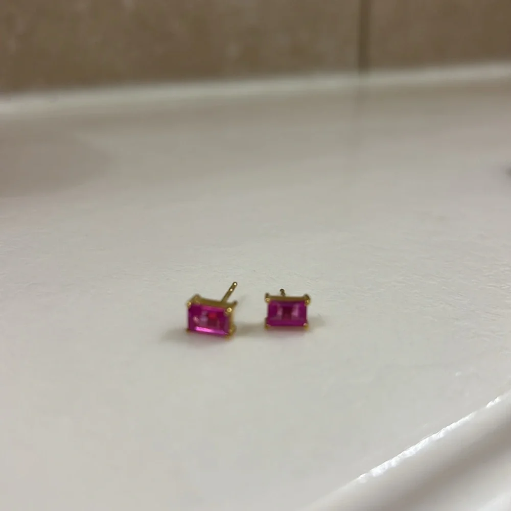 Aurate Birthstone Baguette Pink Tourmaline Studs yellow 14k Gold - Picture 3 of 5